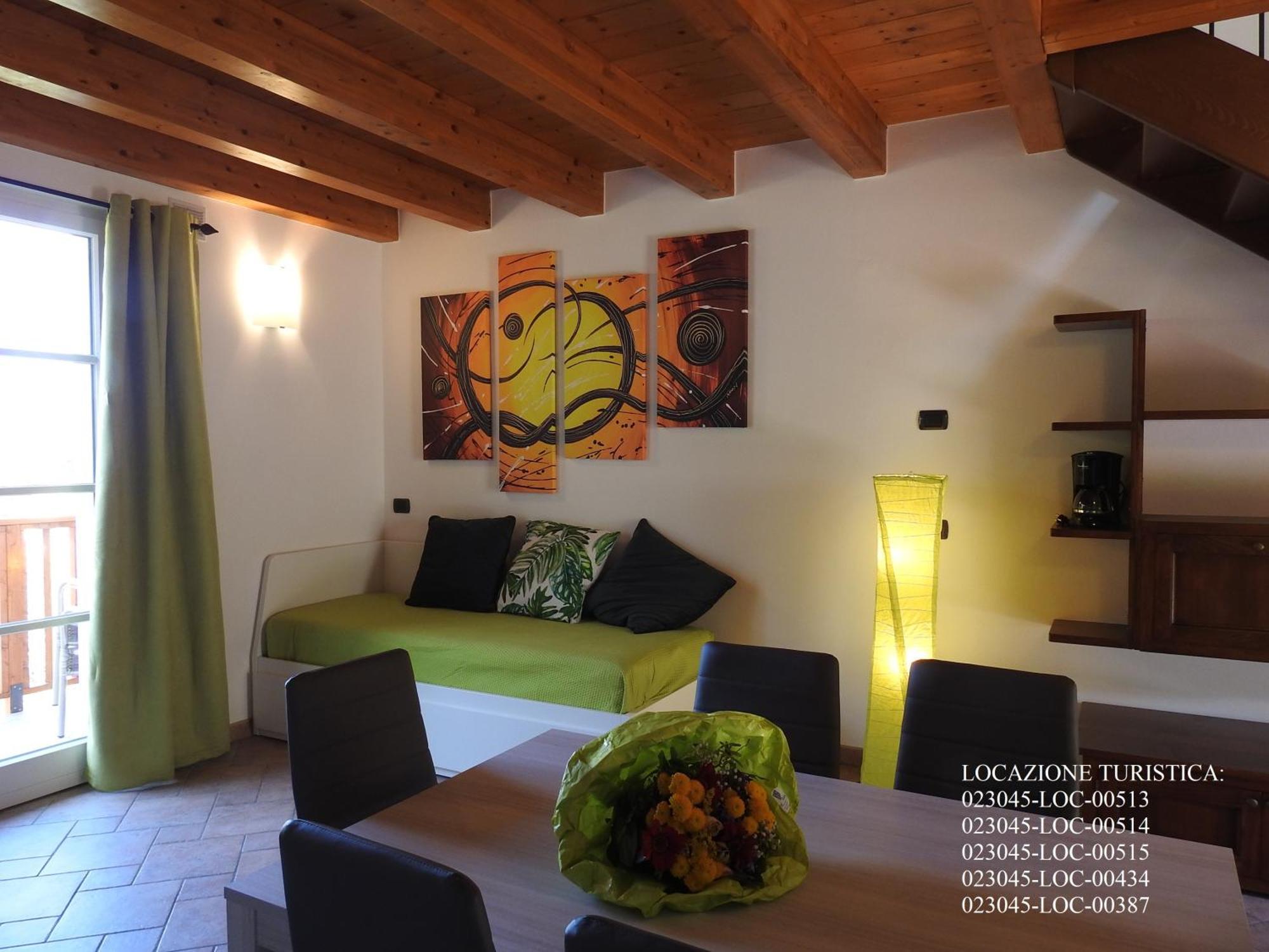 Appartamenti Tasel With Heated Pool Malcesine Exterior photo