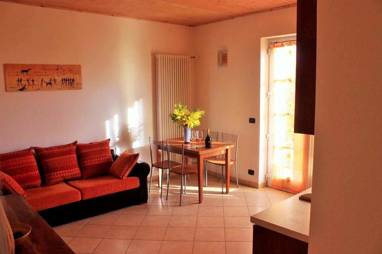 Appartamenti Tasel With Heated Pool Malcesine Exterior photo