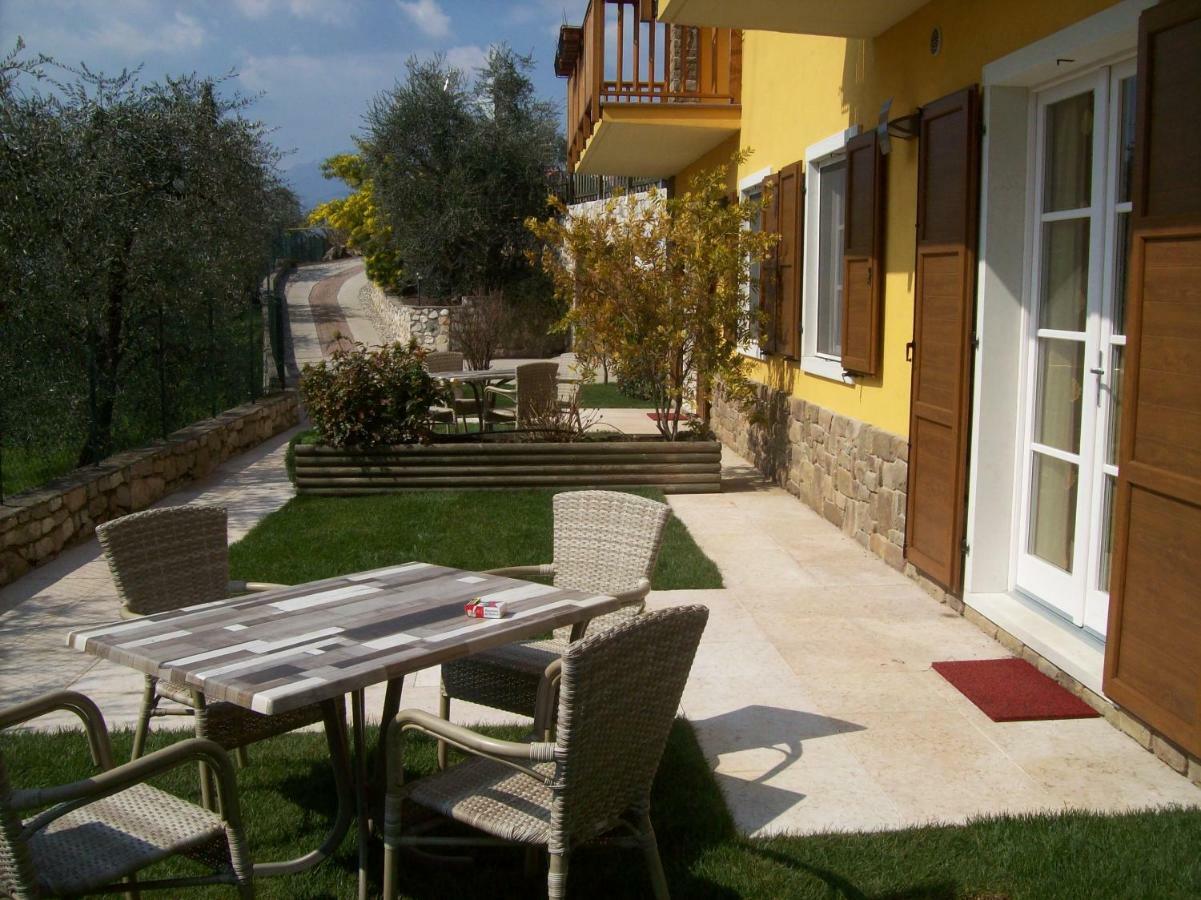 Appartamenti Tasel With Heated Pool Malcesine Exterior photo