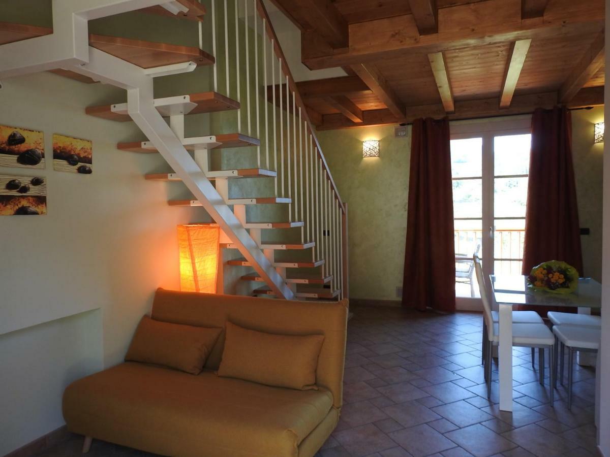 Appartamenti Tasel With Heated Pool Malcesine Exterior photo