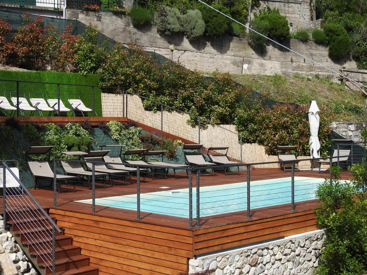 Appartamenti Tasel With Heated Pool Malcesine Exterior photo