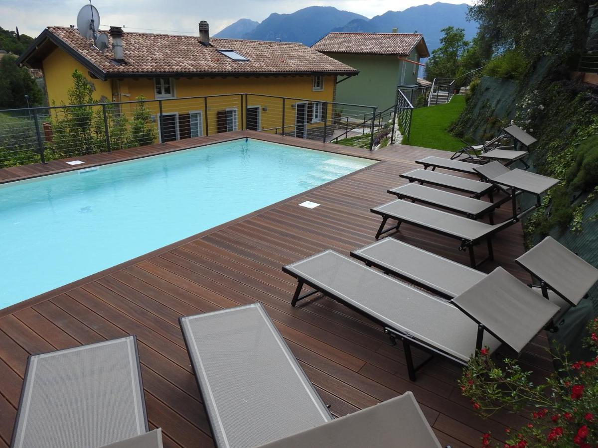 Appartamenti Tasel With Heated Pool Malcesine Exterior photo